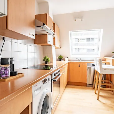 Trocadero Eiffel Cozy Apartment *